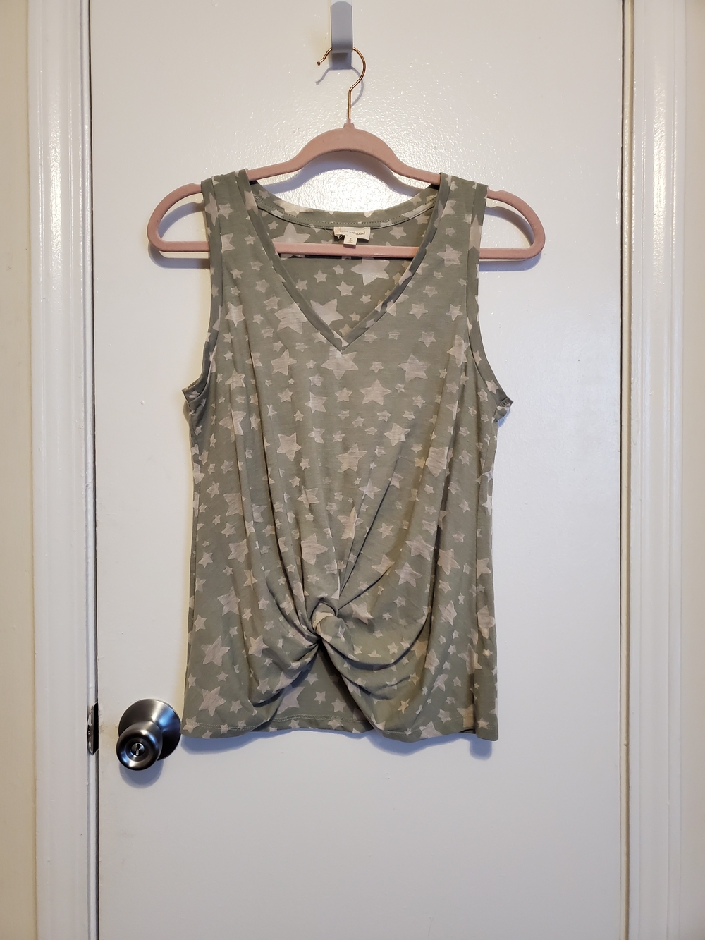 Hem & Thread Burnout Sage Star Print Twist Front Tank